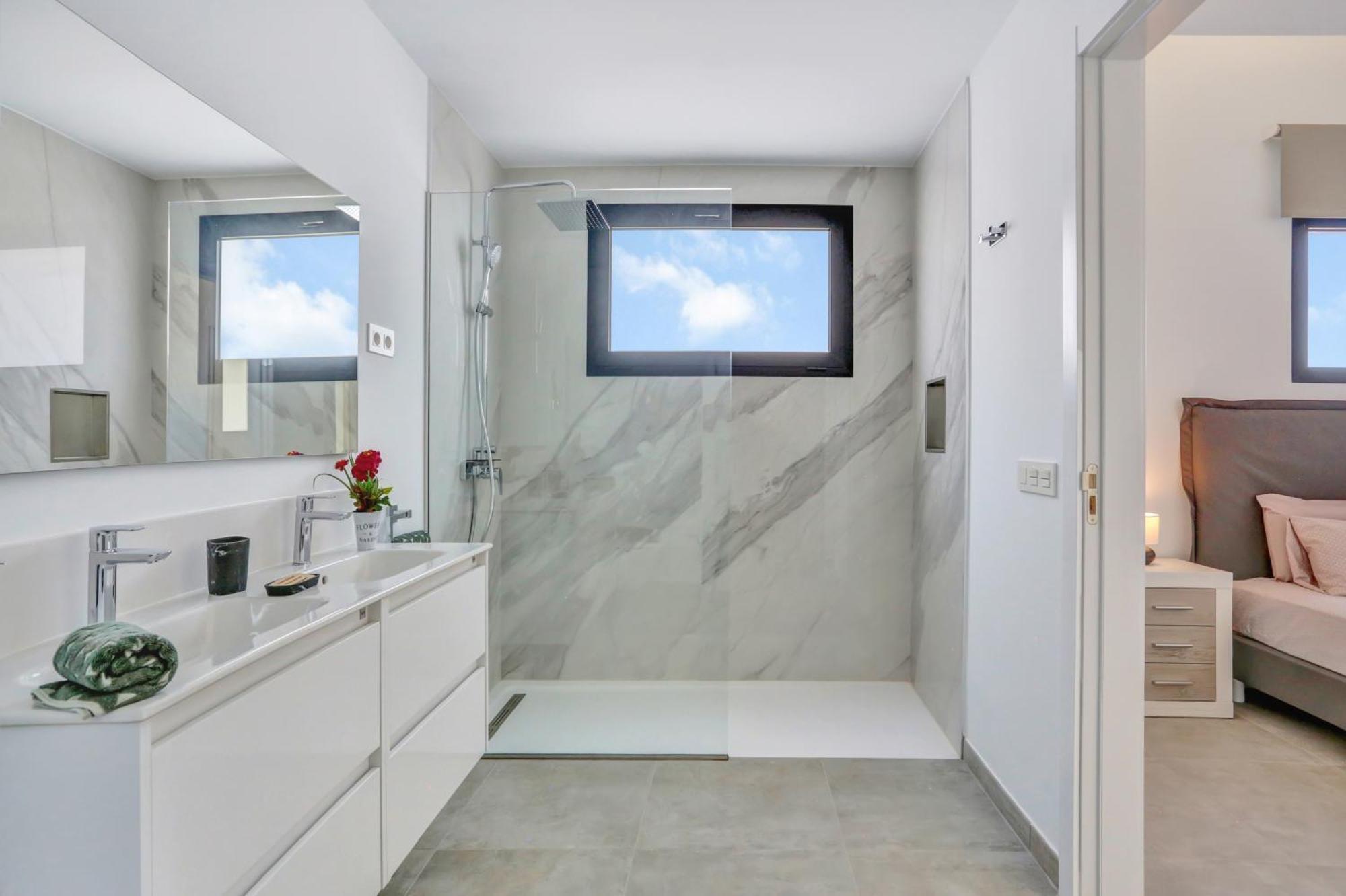 Villa Mariposas 4 *