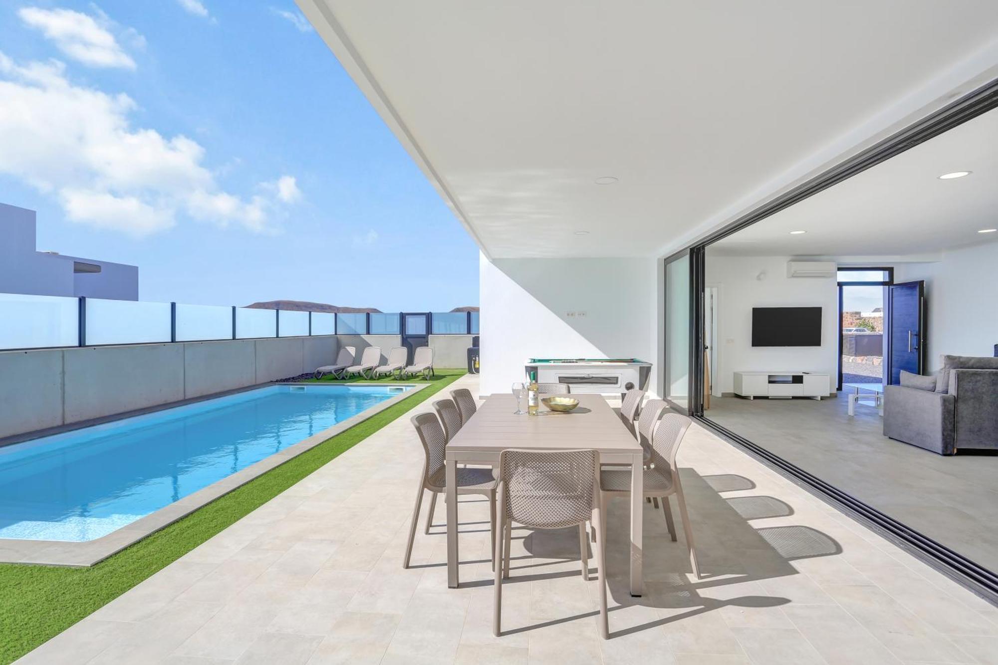 Villa Mariposas 4 *